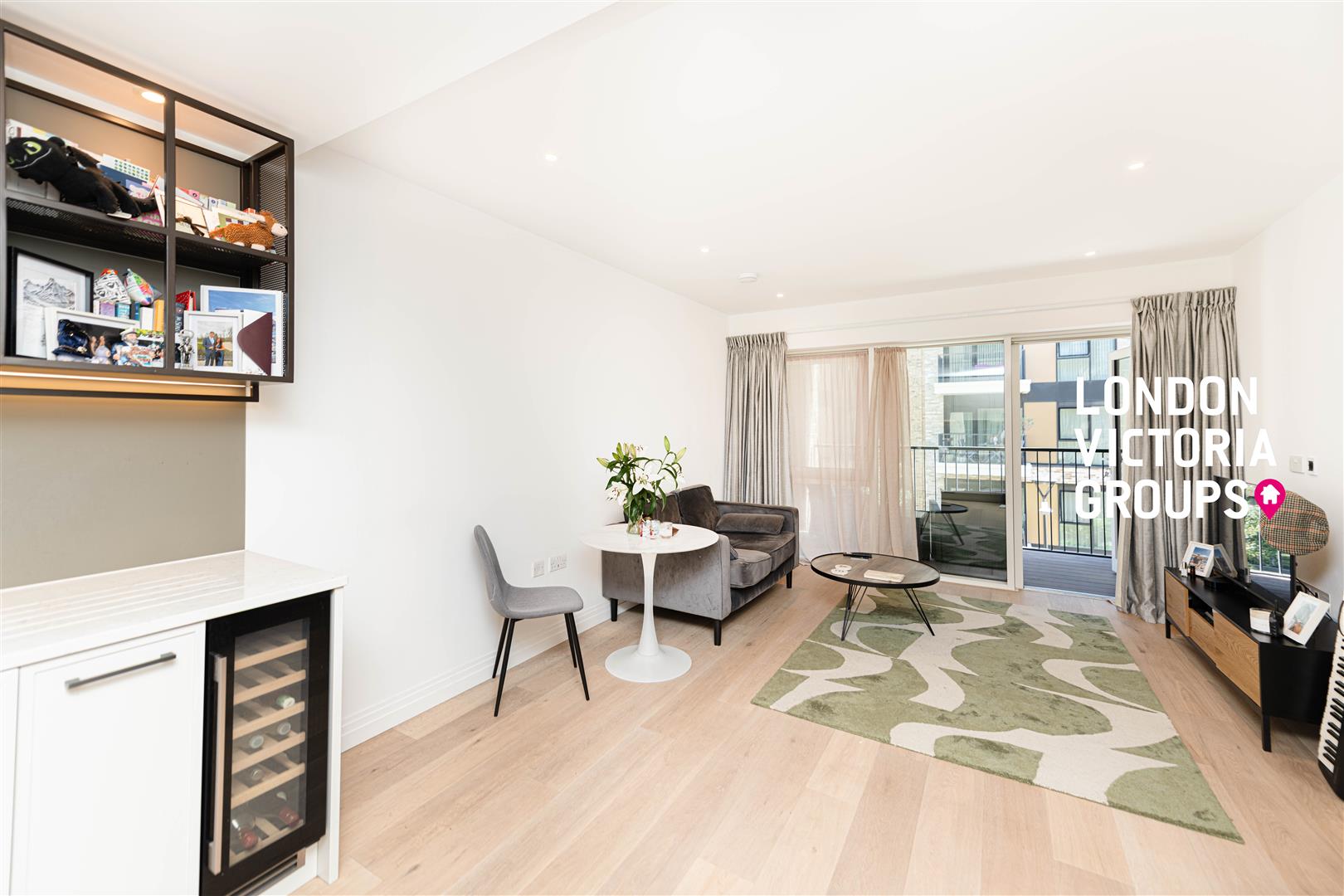 1 bed property in Westwood Building, 4 Lockgate Road, London